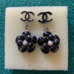 Drop Flower Earrings with Pearl Center